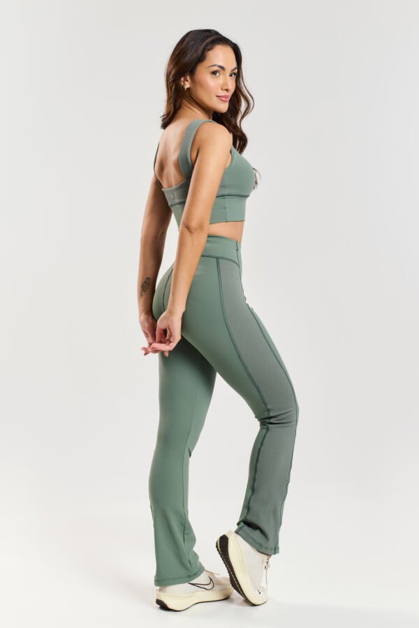 Cropped Stride - Dusty Green - Imagem 4